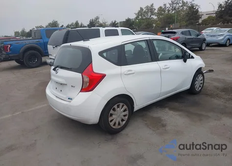 2016 Nissan Versa Note S (Sr)/S Plus/Sl/Sr/Sv z USA, uszkodzony, nr VIN 3N1CE2CP8GL357588